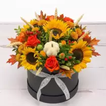 Autumn pumpkin hatbox Appleyard LOLVE flowers